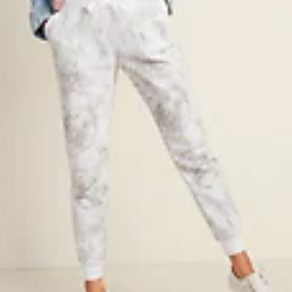 Old Navy Mid-rise Tapered Leg Jogger Pants